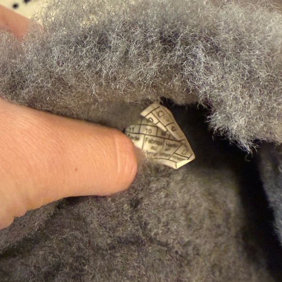 Ugg Scuff Slippers Men’s size 11 - Picture 6 of 6